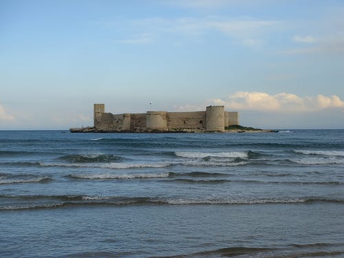 Castillo flotante de Kizkalesi